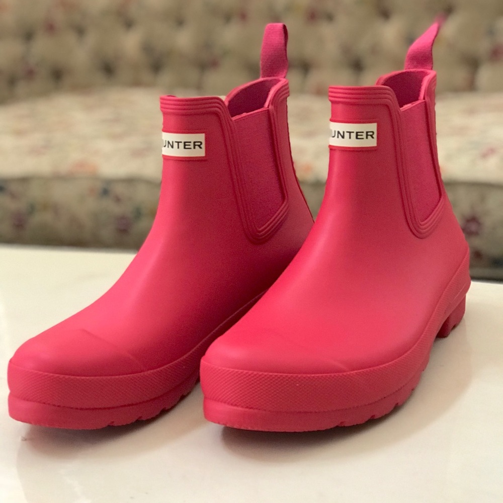 Hunter Ankle/Rain Boots in Coral Size9